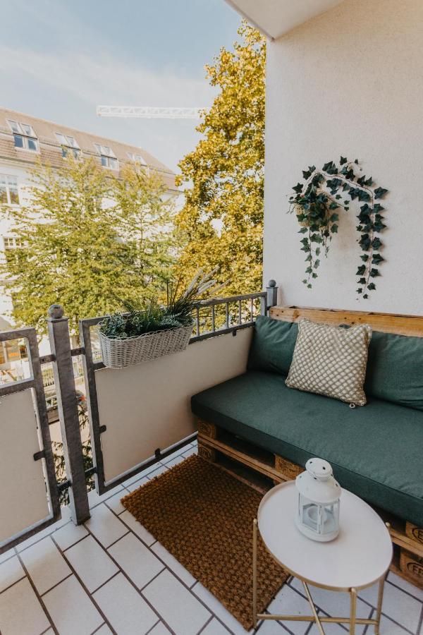 Traber Apartments Im Herzen Leipzigs Balkon Parkplatz Eksteriør billede