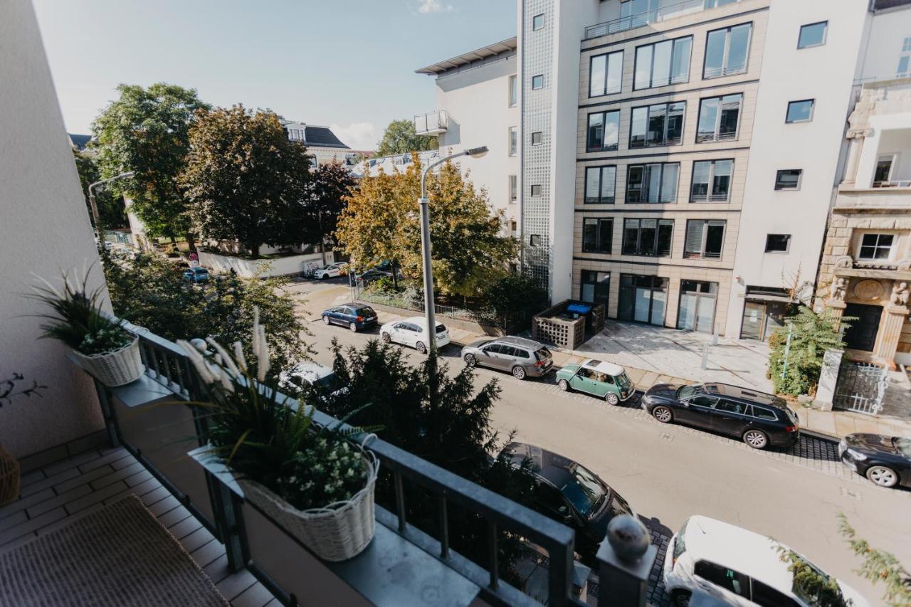 Traber Apartments Im Herzen Leipzigs Balkon Parkplatz Eksteriør billede